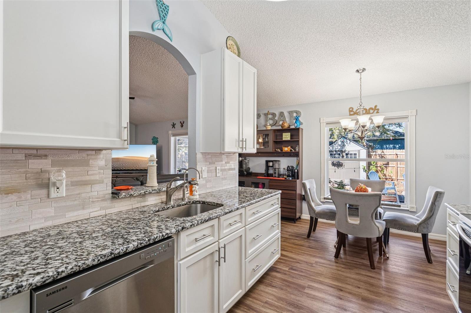 AUTUMN WOODS UNIT 03 - Residential