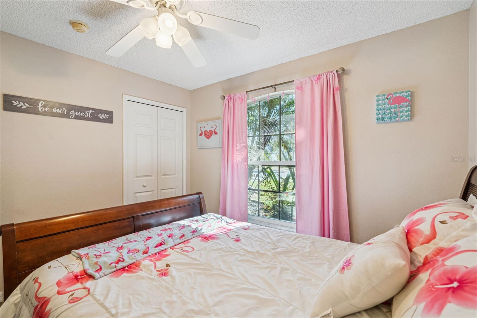 AUTUMN WOODS UNIT 03 - Residential