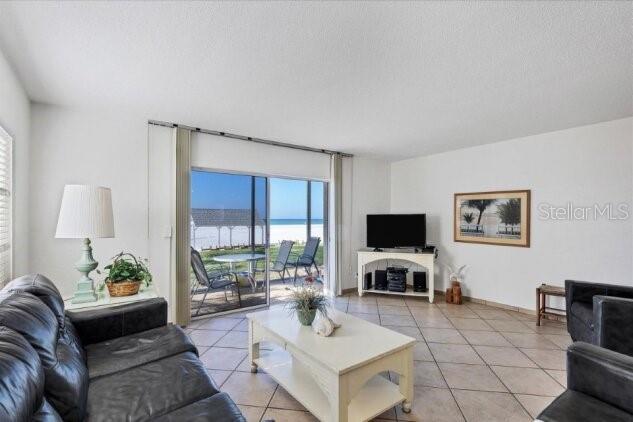 6154 MIDNIGHT PASS ROAD 101