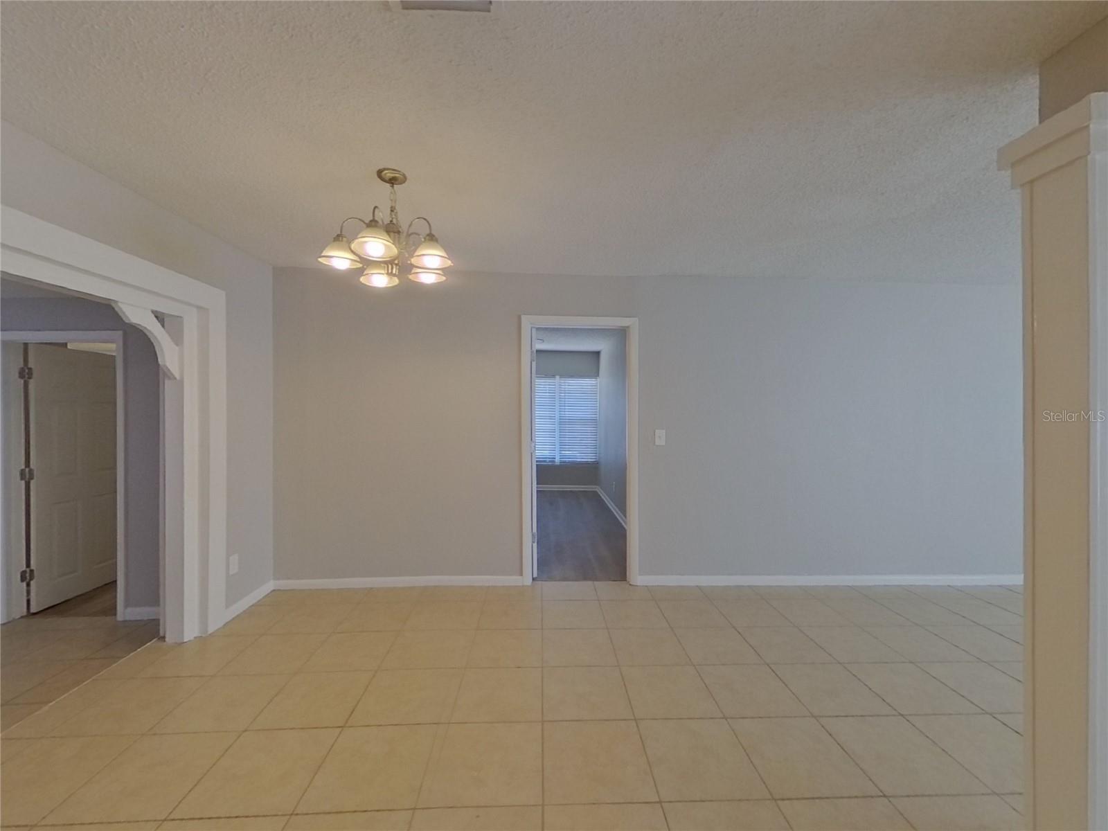 HIGHLAND TERRACE MANOR - Residential Lease