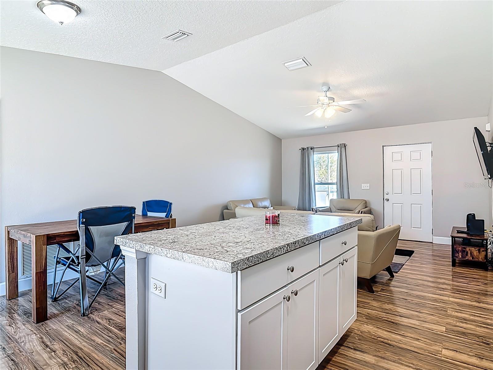 ORANGE CITY TERRACE - Residential