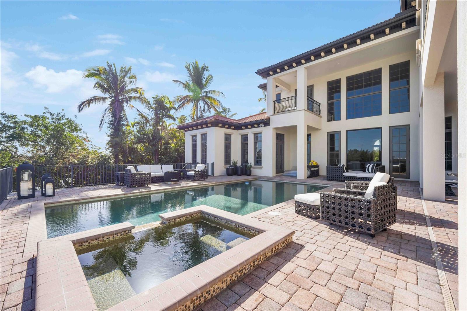 SARASOTA - Residential