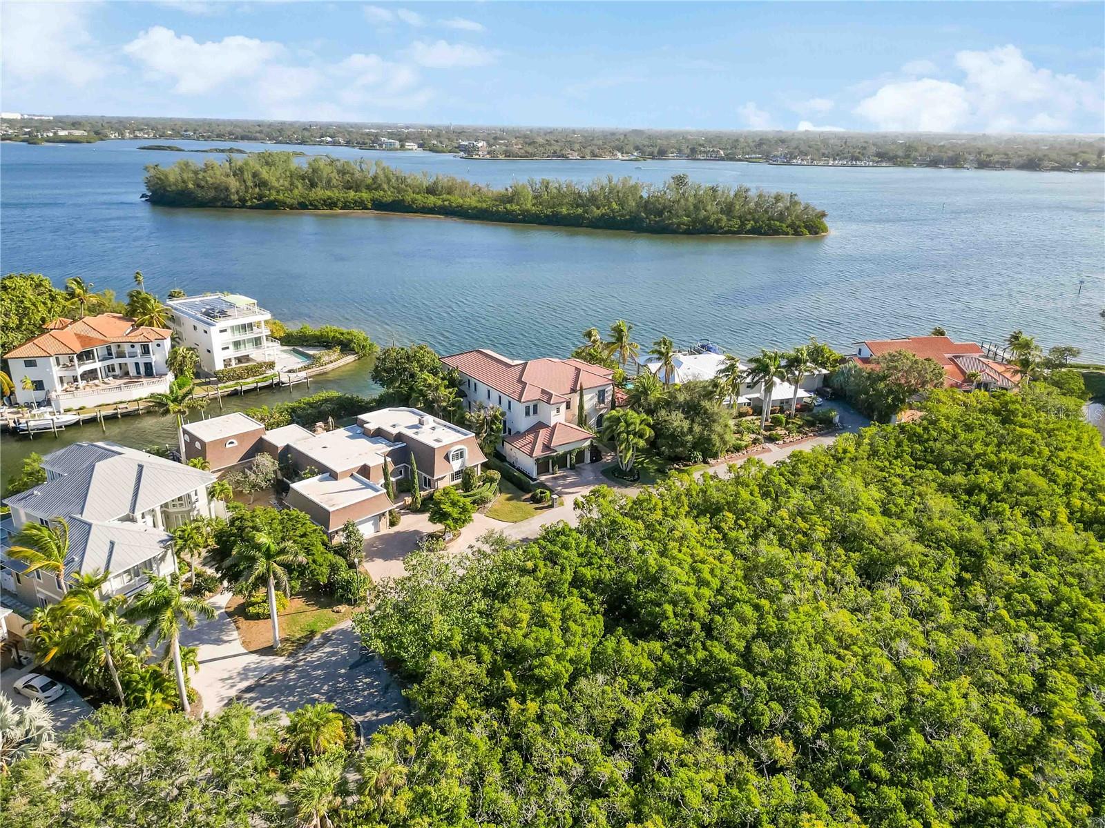 SARASOTA - Residential