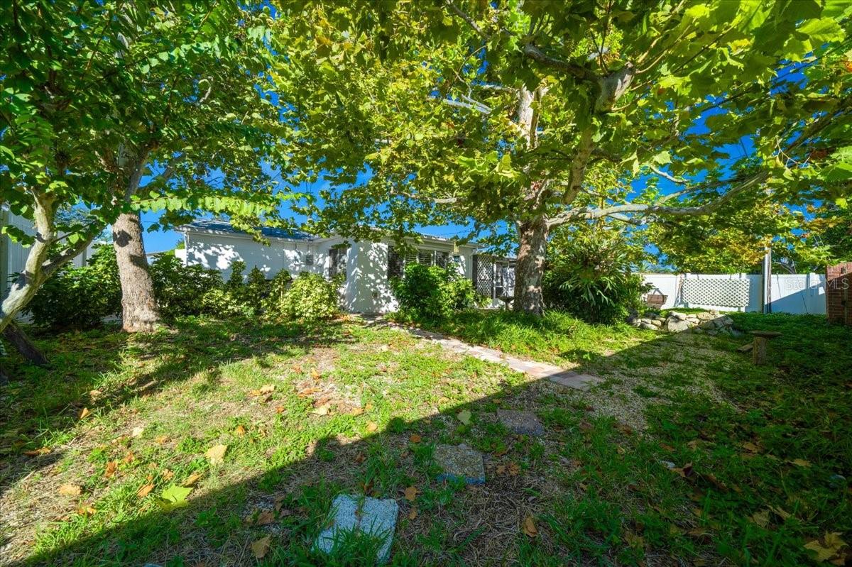 HOLIDAY LAKE ESTATES - Residential
