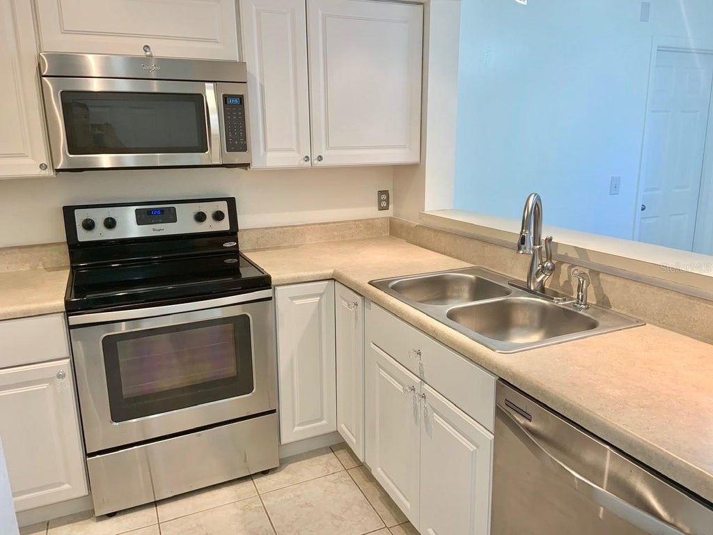 Photo of 2966 S Semoran Boulevard #1602, Orlando, FL 32822 (MLS # O6447625)