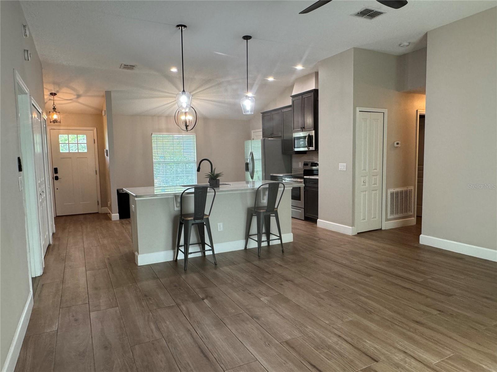 358 2ND STREET