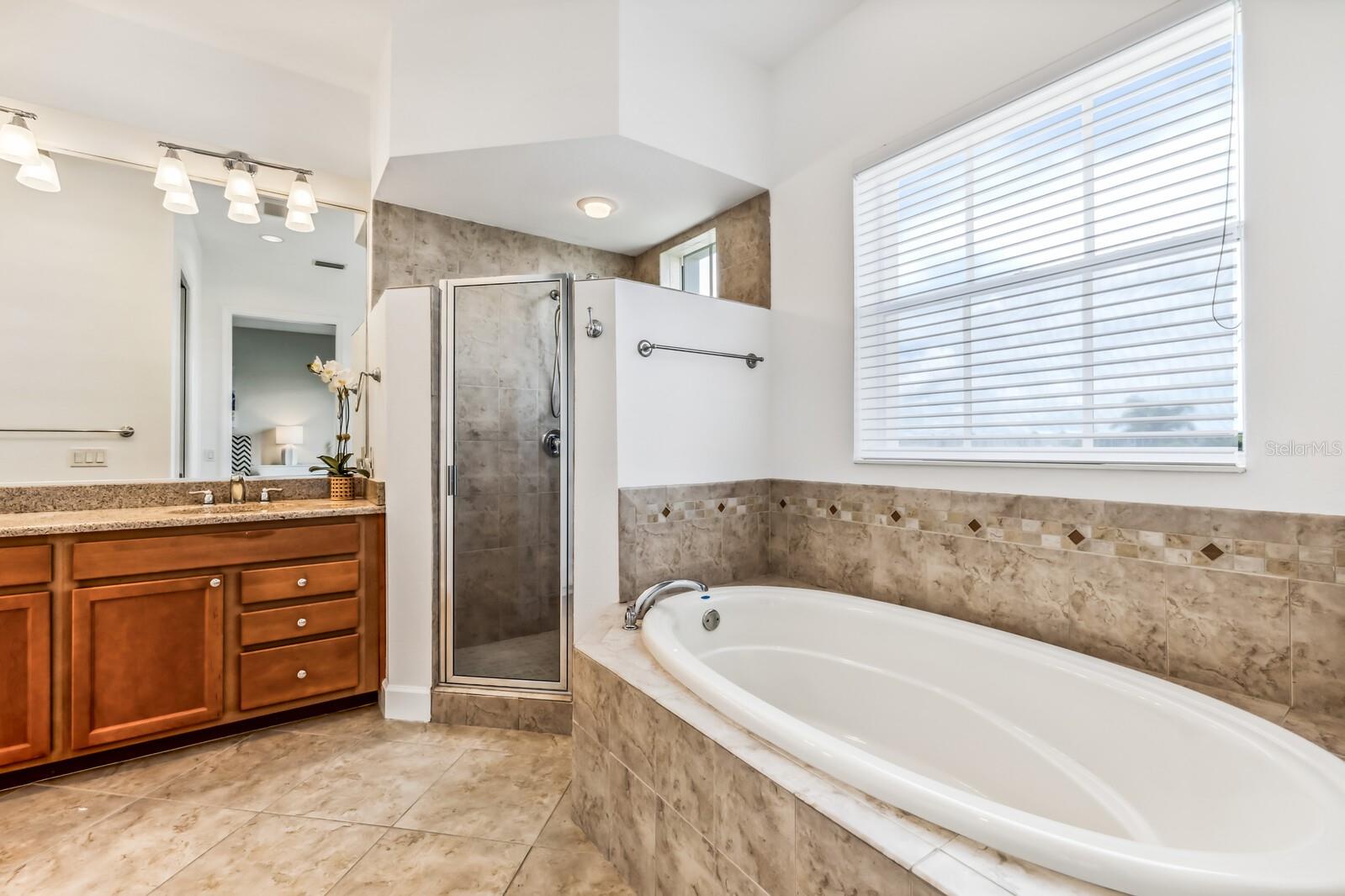 LANDINGS/CORAL CRK - Residential