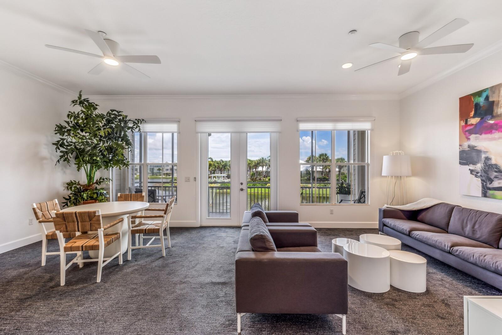 LANDINGS/CORAL CRK - Residential