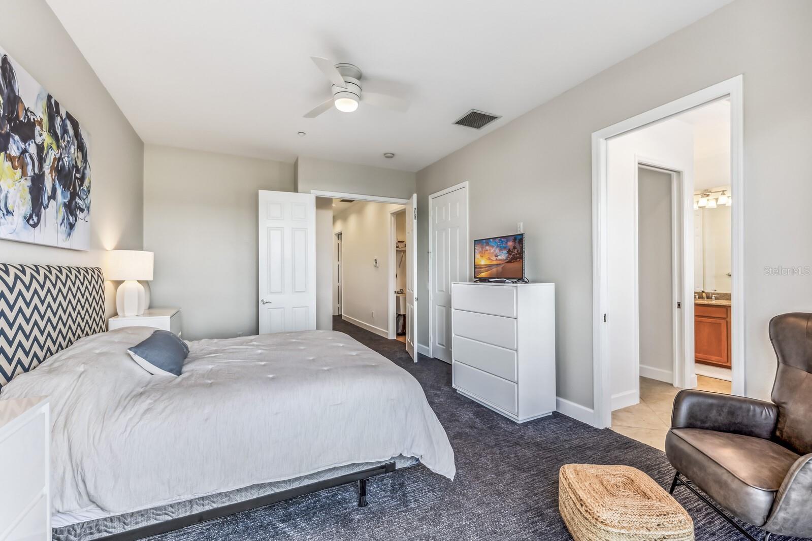 LANDINGS/CORAL CRK - Residential