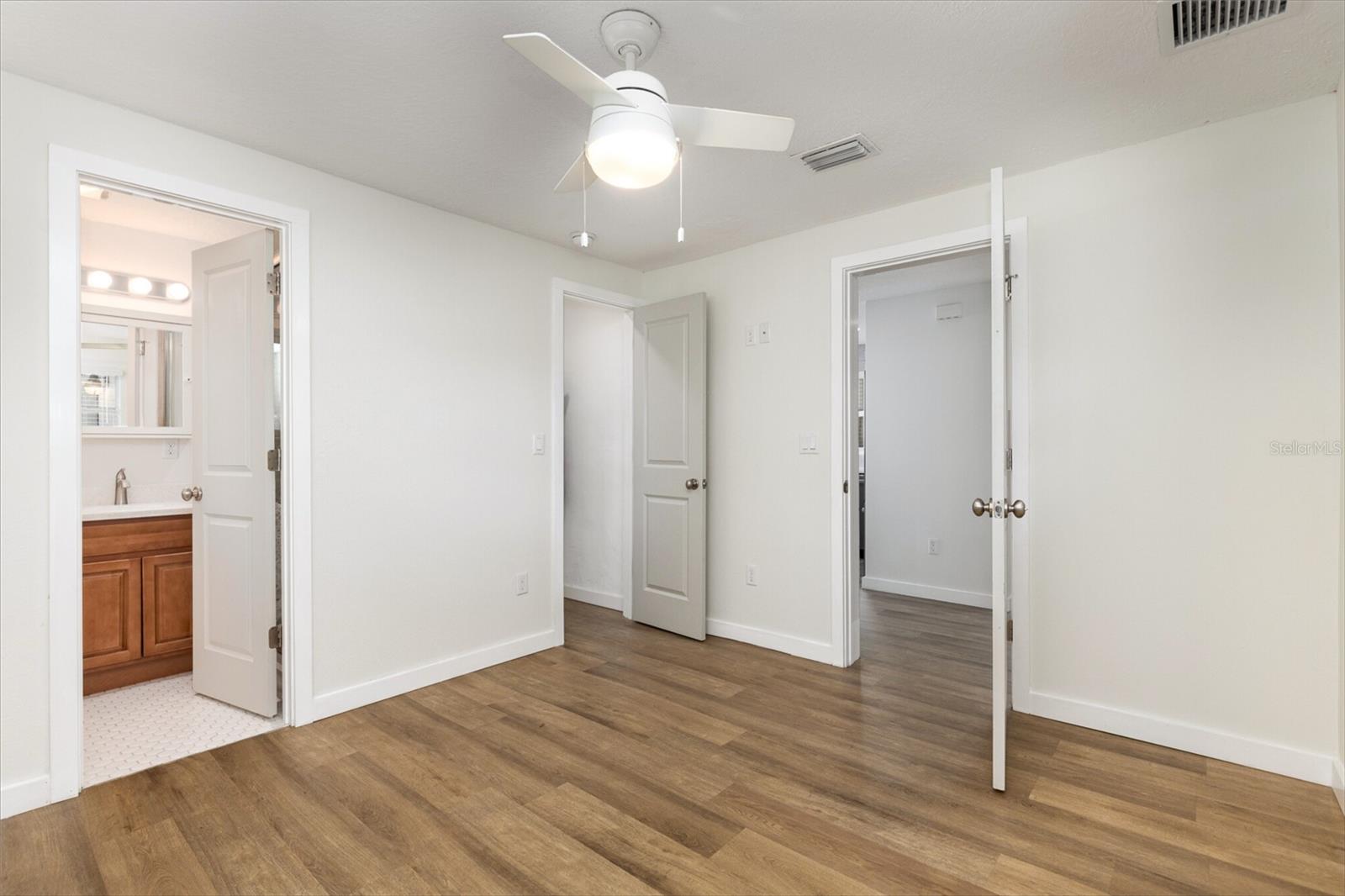 LAKE DAVIS HEIGHTS - Residential