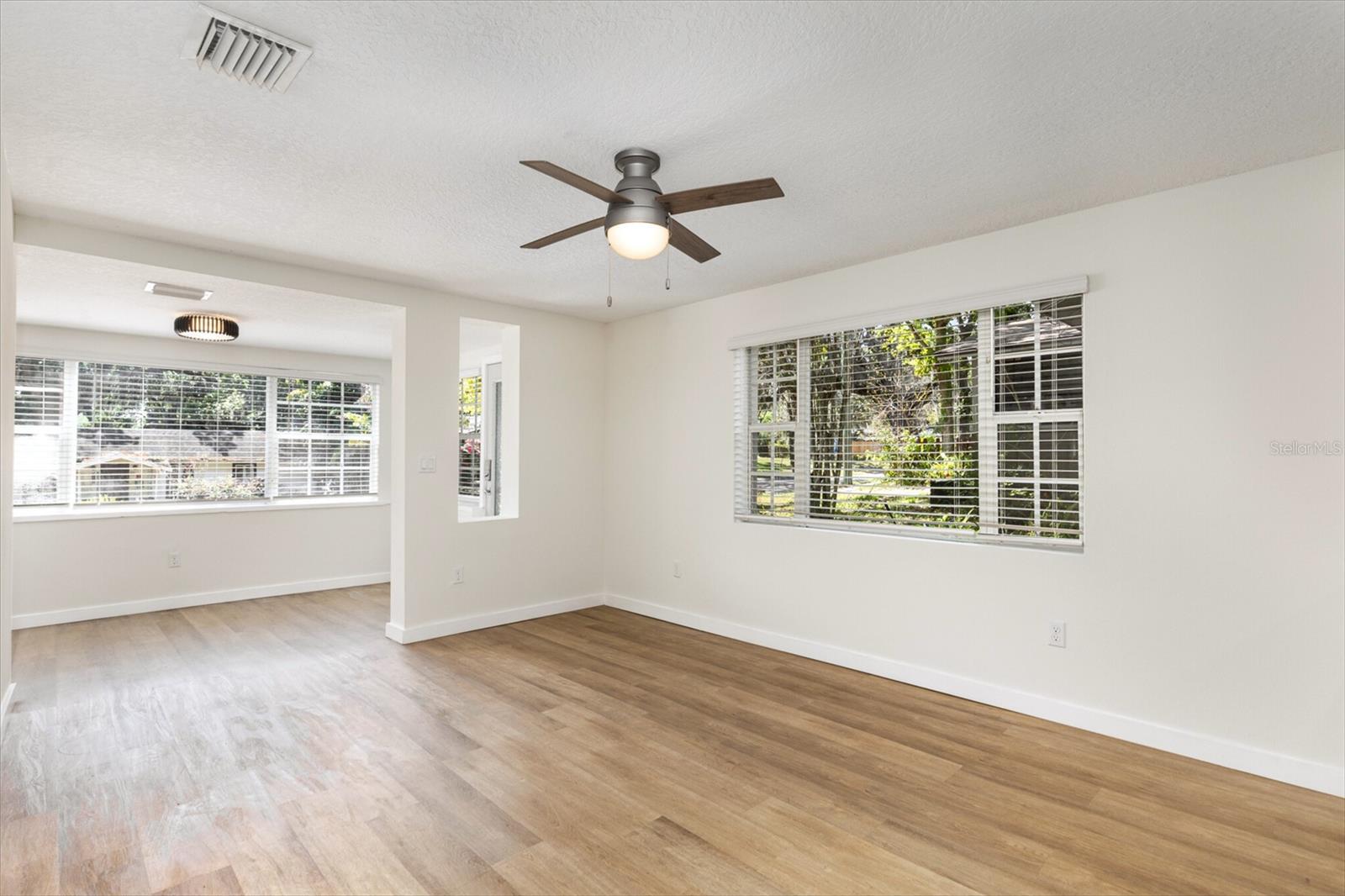 LAKE DAVIS HEIGHTS - Residential