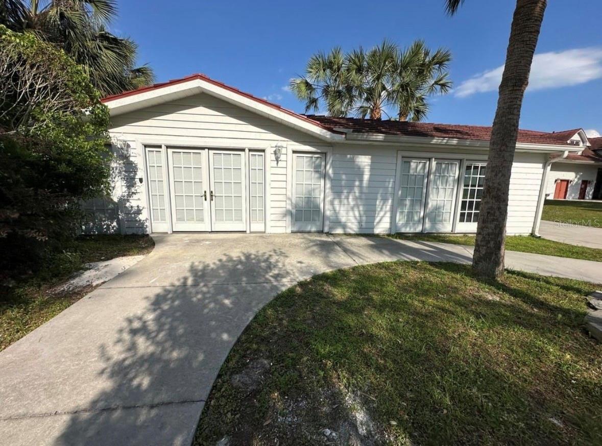 Photo 1 of 24 — 1895 SW LITTLE ROAD E, LAKE CITY, FL 32024
