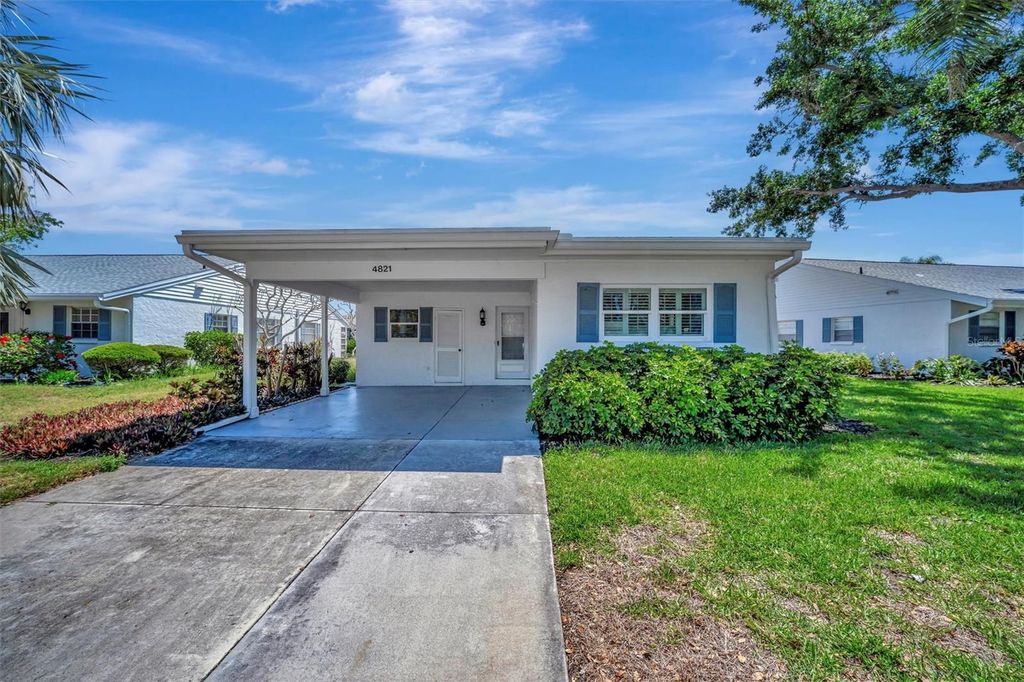 Photo of 4821 Mount Vernon Drive #4821, Bradenton, FL 34210 (MLS # A4668910)