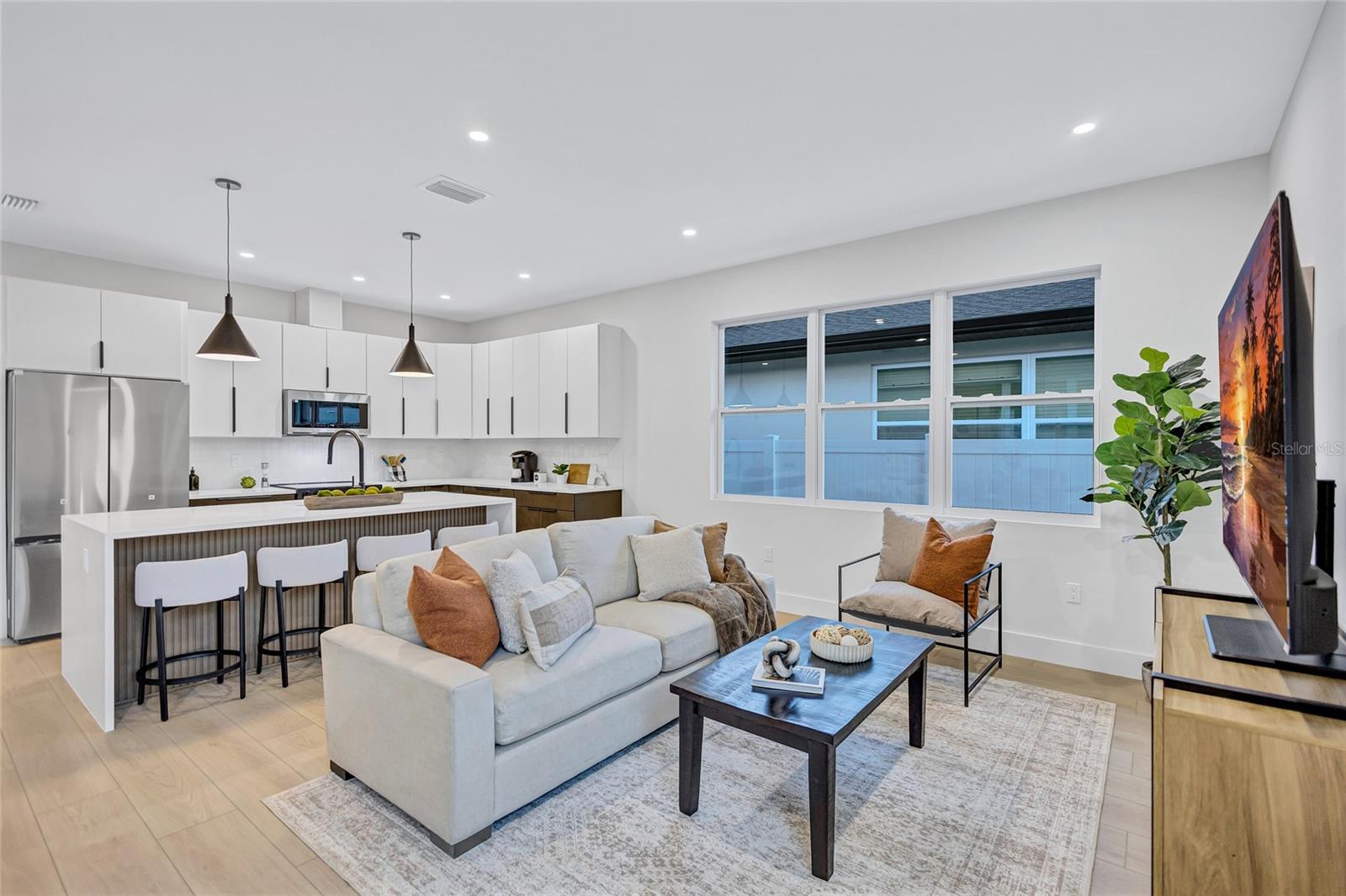 PASADENA HEIGHTS - Residential