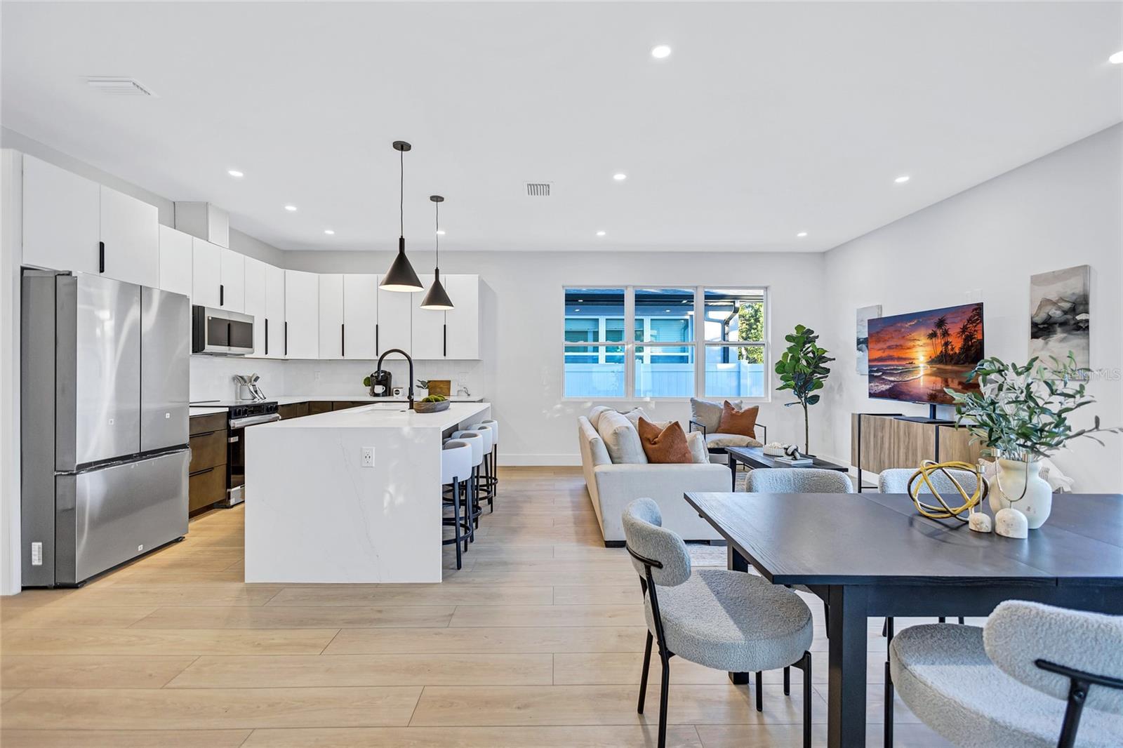 PASADENA HEIGHTS - Residential