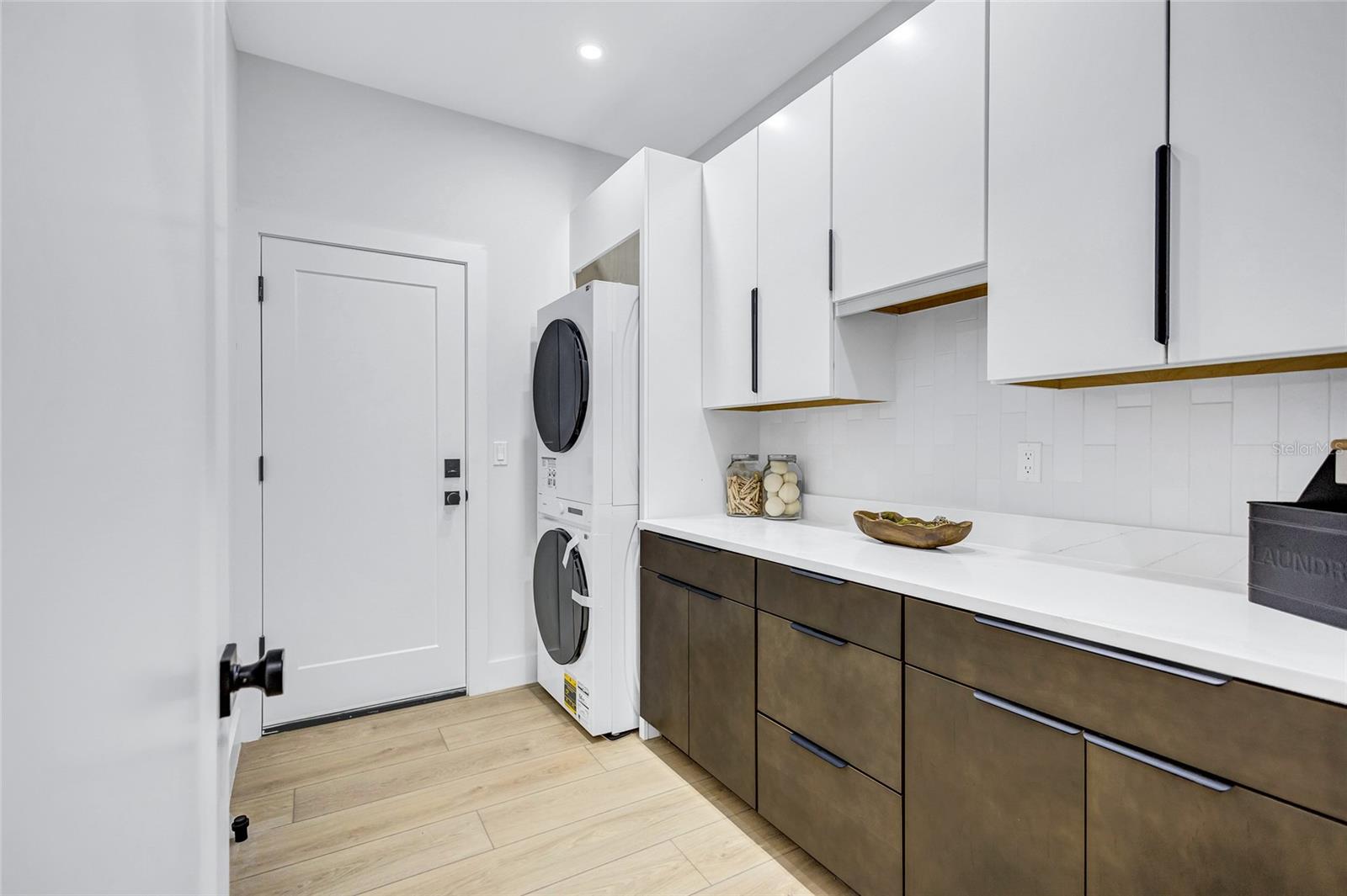 PASADENA HEIGHTS - Residential