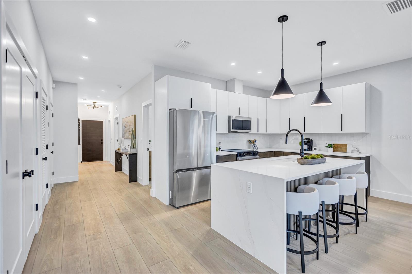 PASADENA HEIGHTS - Residential