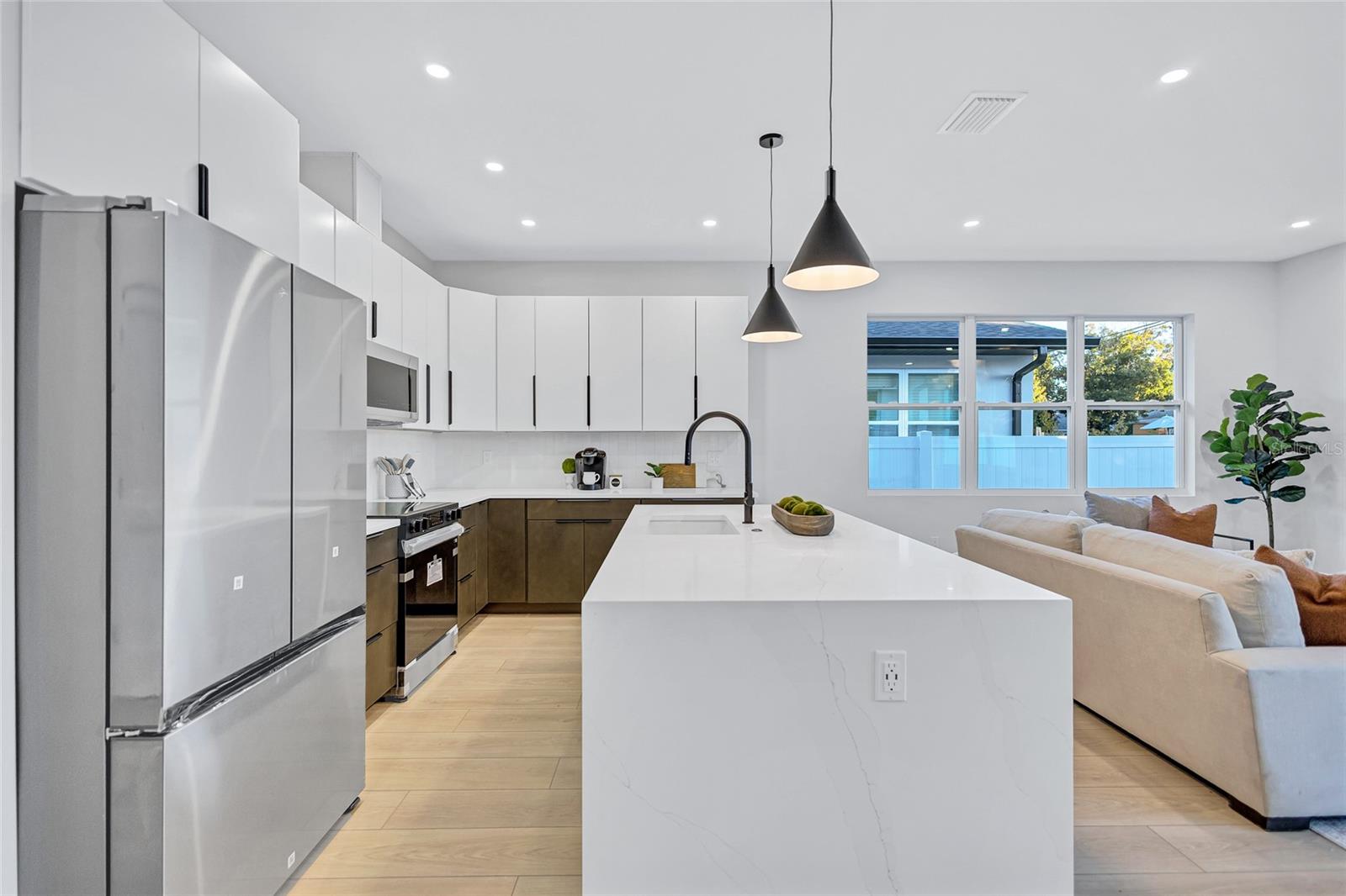 PASADENA HEIGHTS - Residential