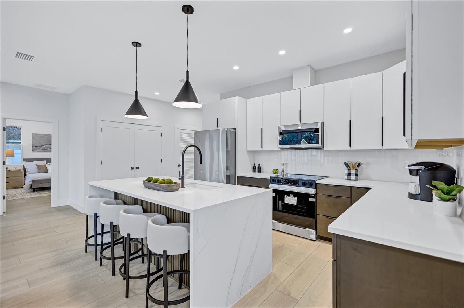 PASADENA HEIGHTS - Residential