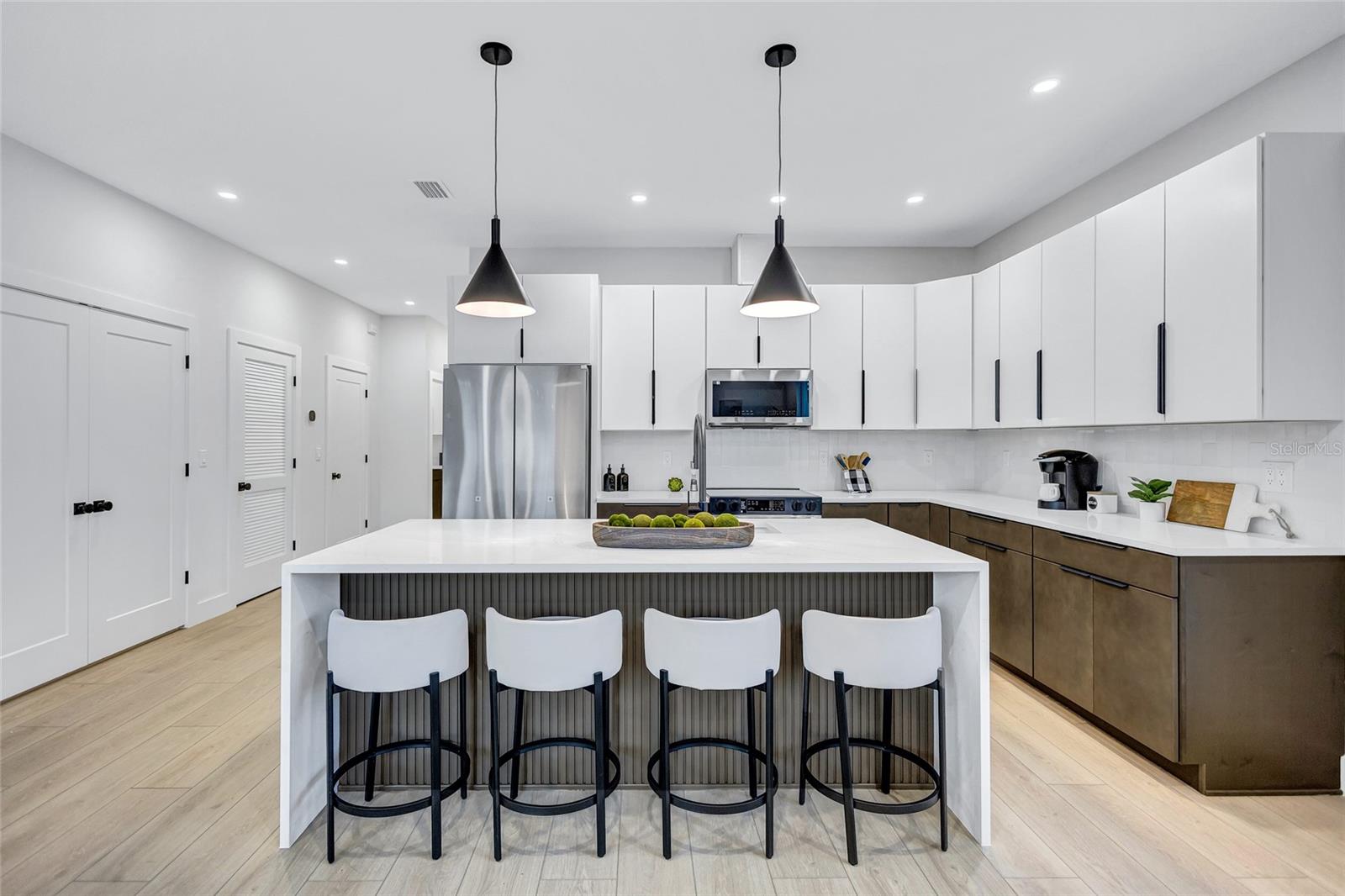 PASADENA HEIGHTS - Residential