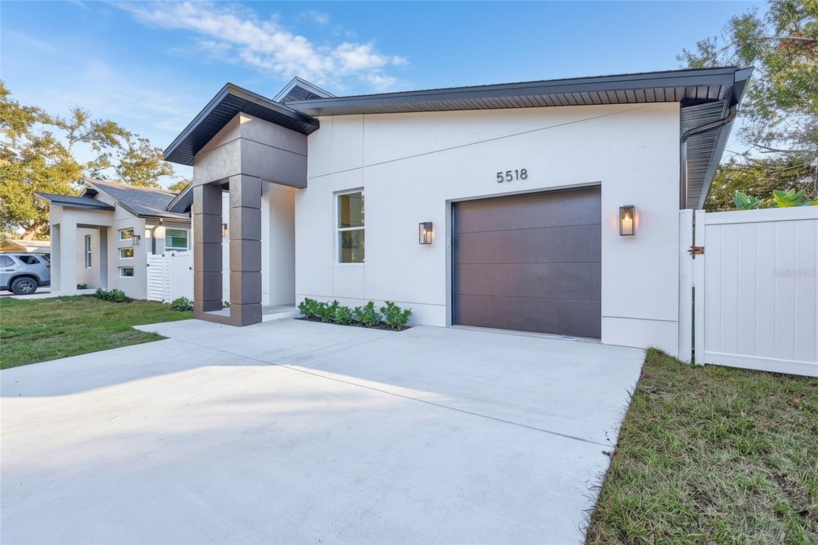 PASADENA HEIGHTS - Residential