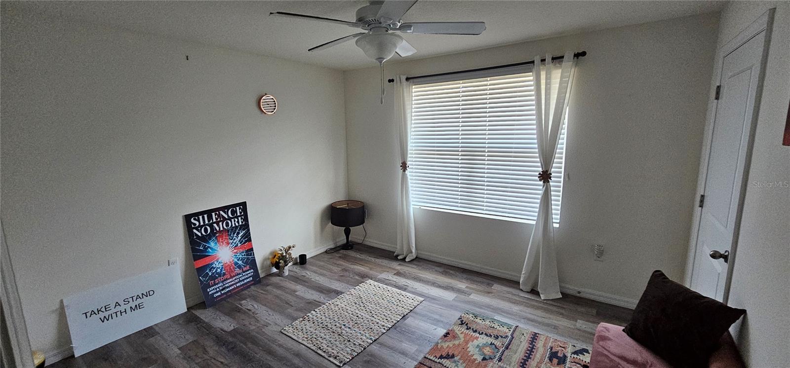 NORTH PARK ISLE PH 1B 1C & 1D - Residential