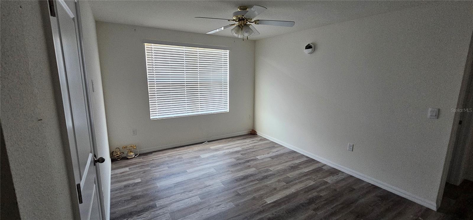 NORTH PARK ISLE PH 1B 1C & 1D - Residential