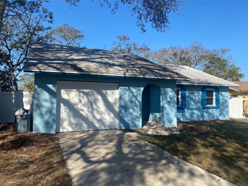 Photo of 2316 Fulton Way, Largo, FL 33774 (MLS # TB8497327)