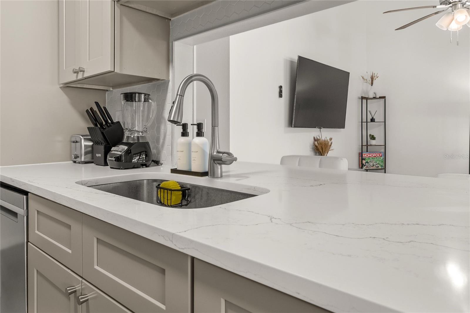 WILCOX MANOR - Residential