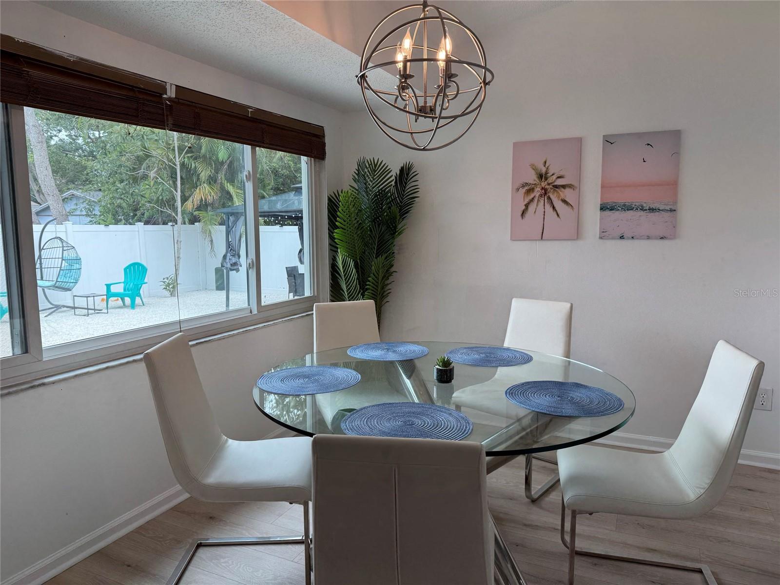 WILCOX MANOR - Residential