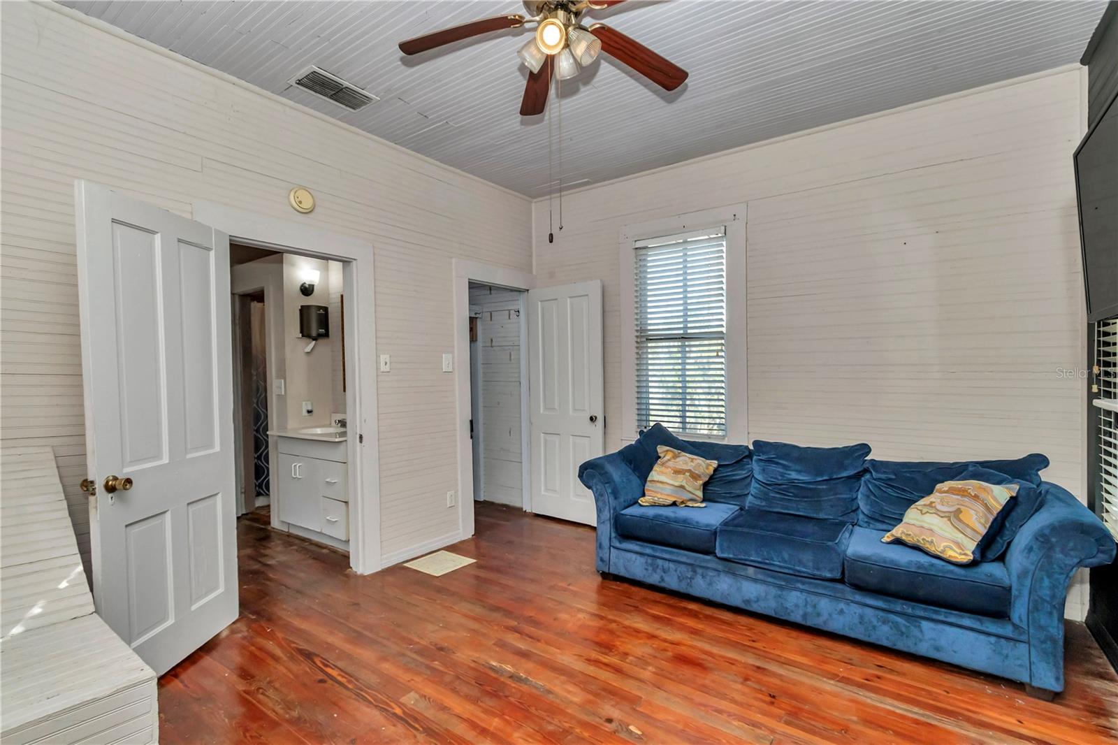 TOWN/DUNNELLON - Residential