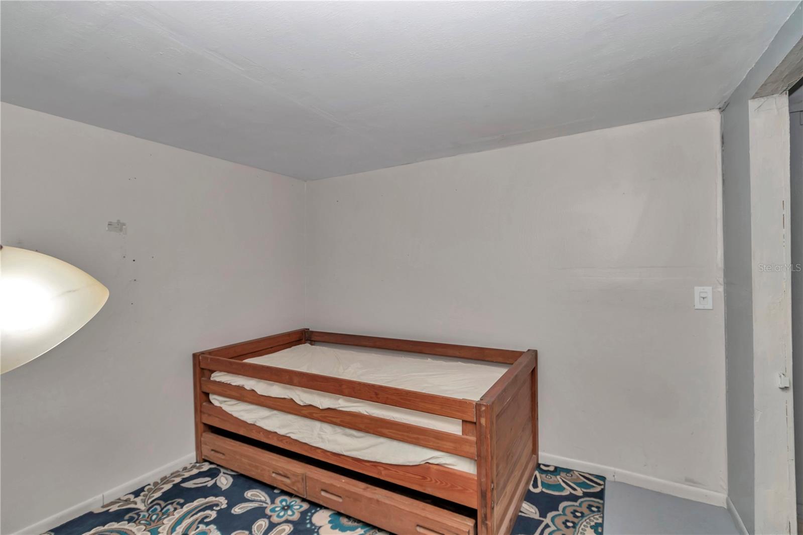 TOWN/DUNNELLON - Residential