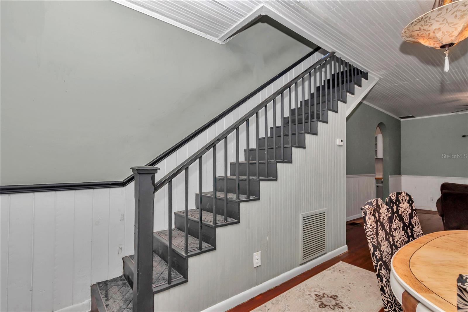 TOWN/DUNNELLON - Residential