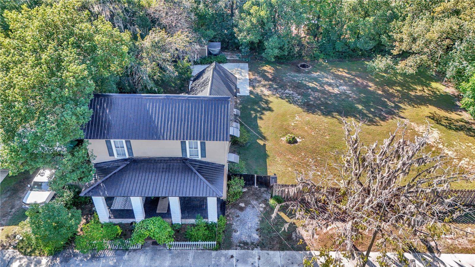 20840 CHESTNUT STREET