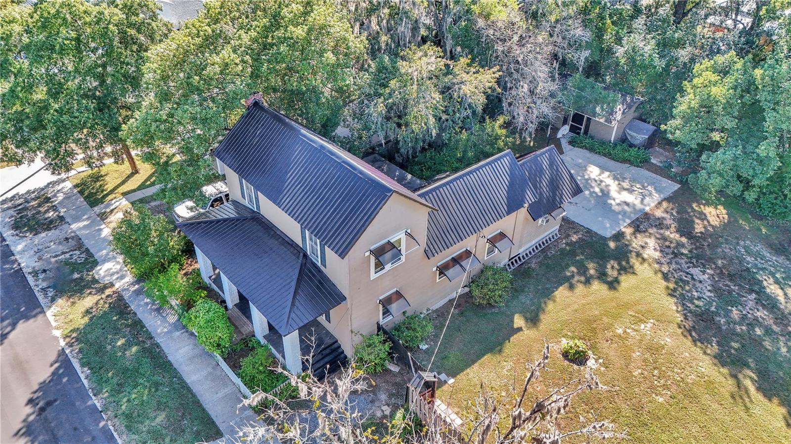 20840 CHESTNUT STREET