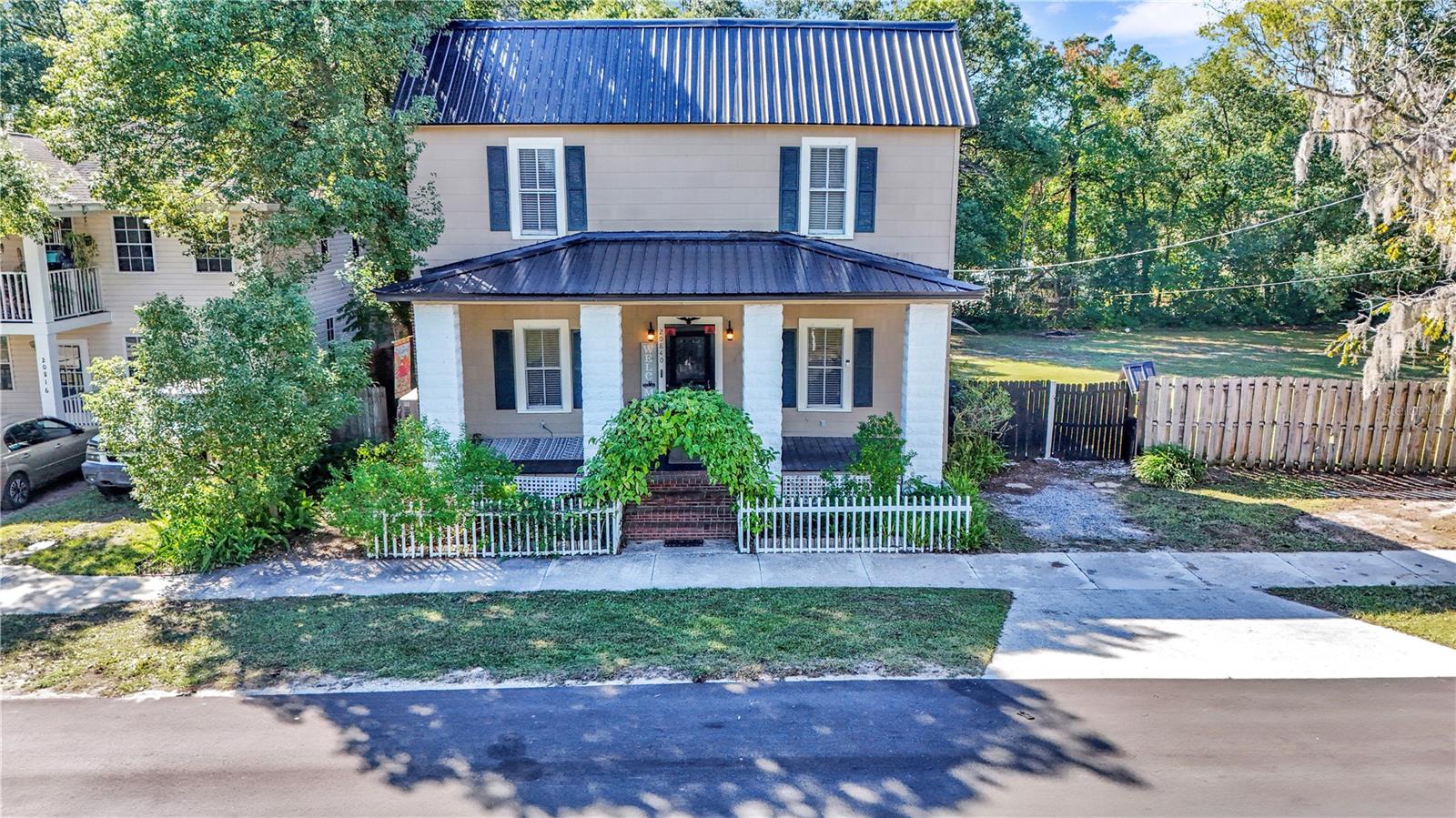 TOWN/DUNNELLON - Residential