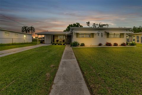 A home in NORTH PORT