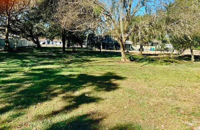 SUNRISE LAKE ESTATES - Residential