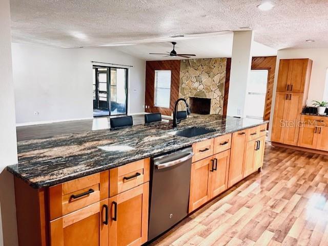 SUNRISE LAKE ESTATES - Residential