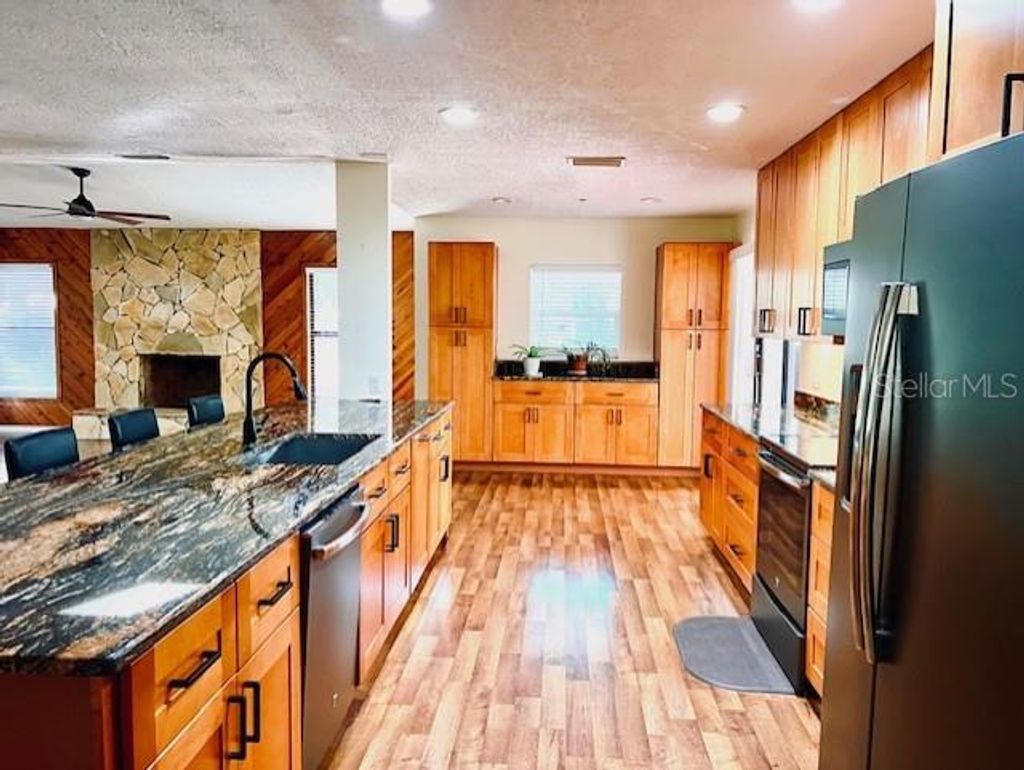 Photo of 3110 S Eagle Terrace, Inverness, FL 34450 (MLS # O6378948)