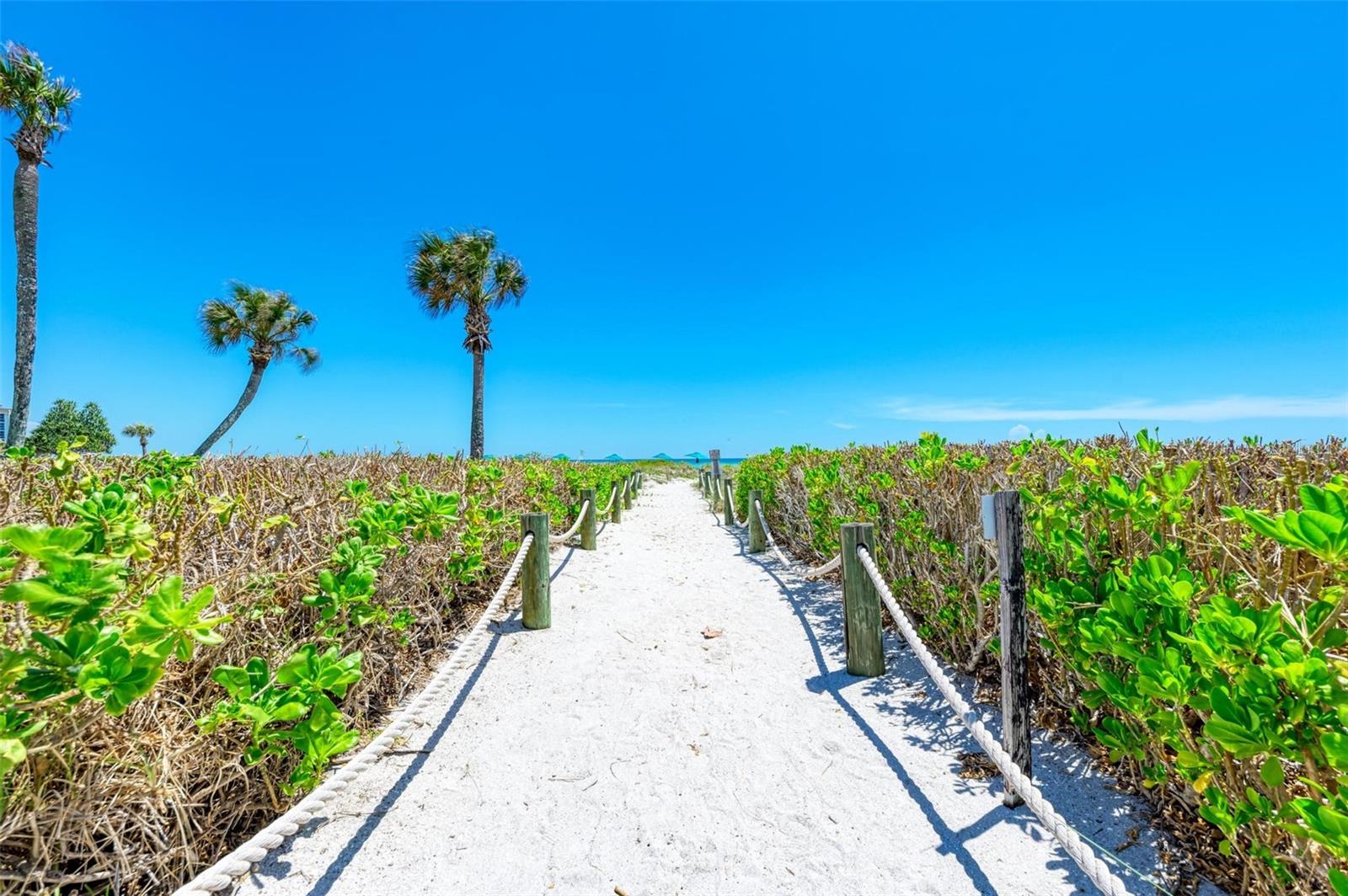 SEAPLACE IV - Residential