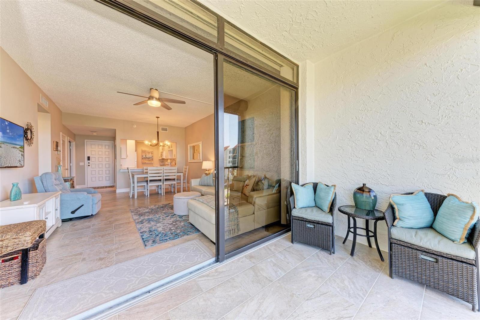 SEAPLACE IV - Residential