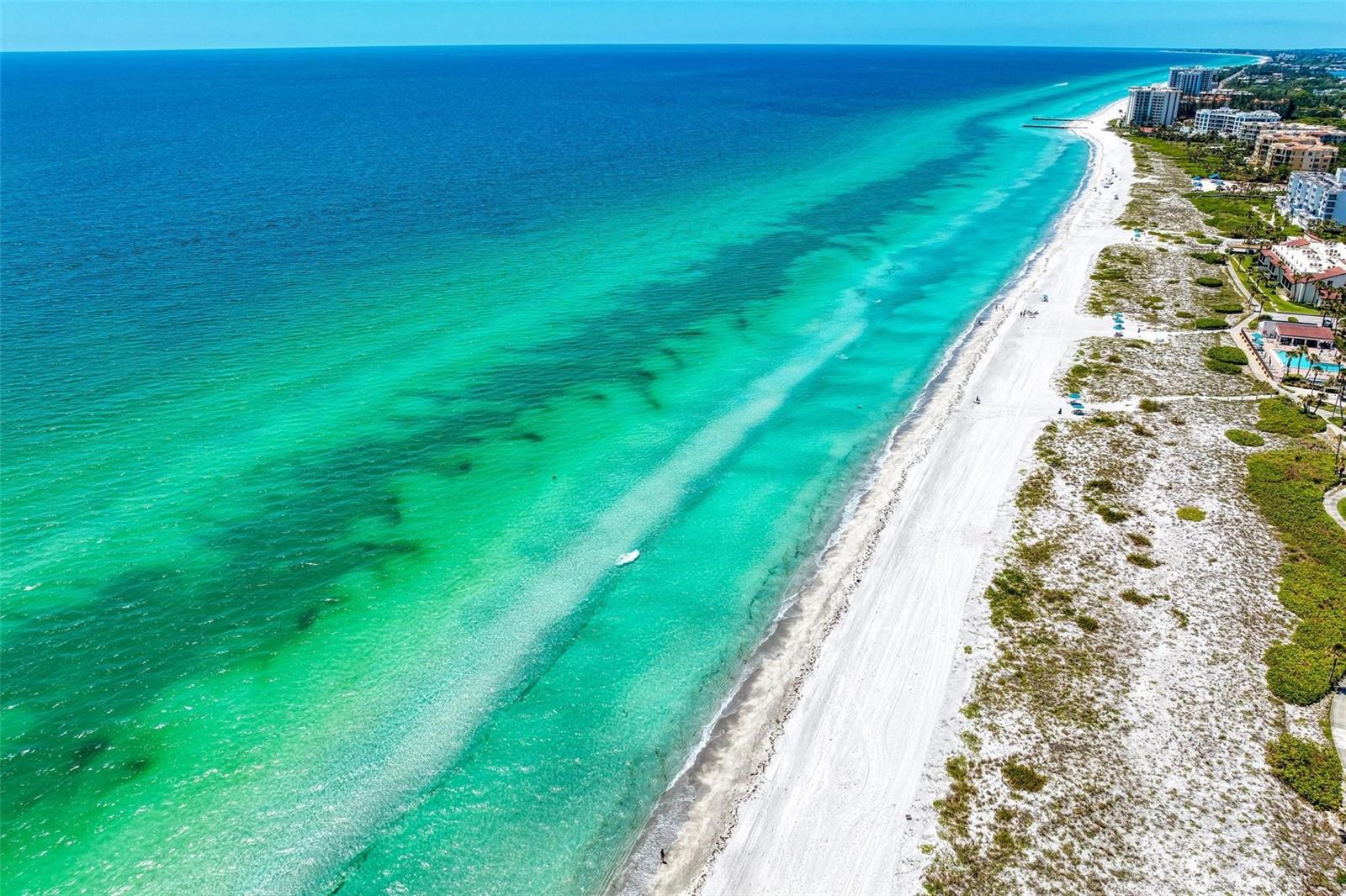 SEAPLACE IV - Residential