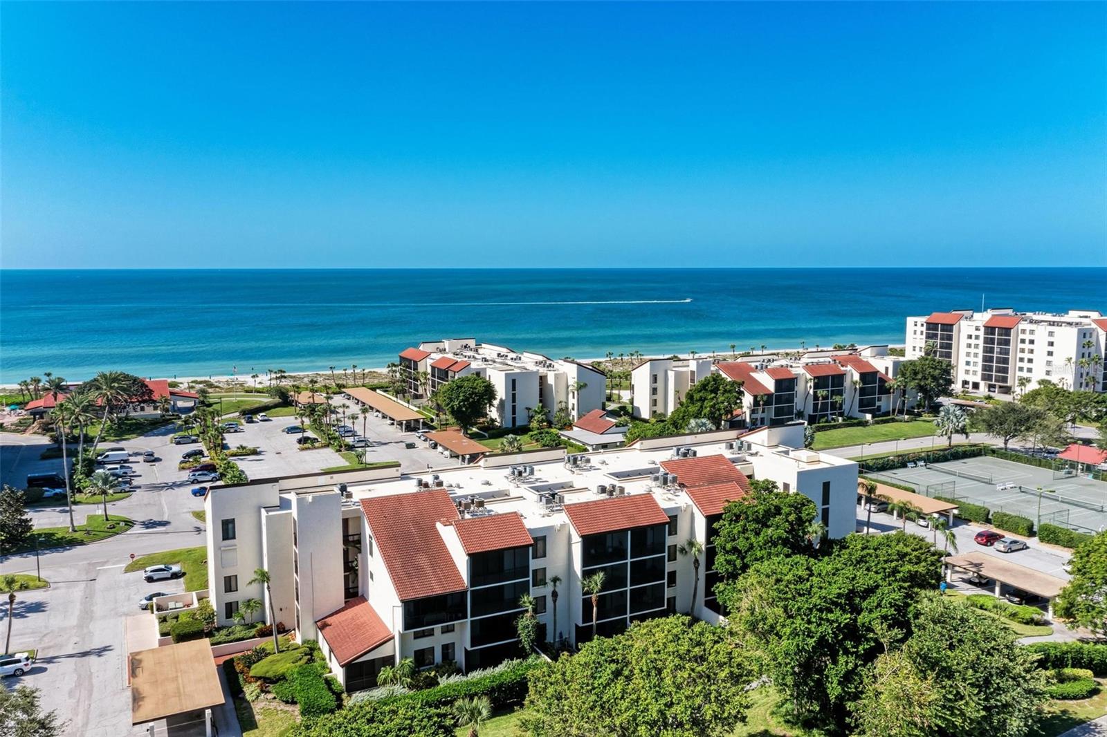 SEAPLACE IV - Residential