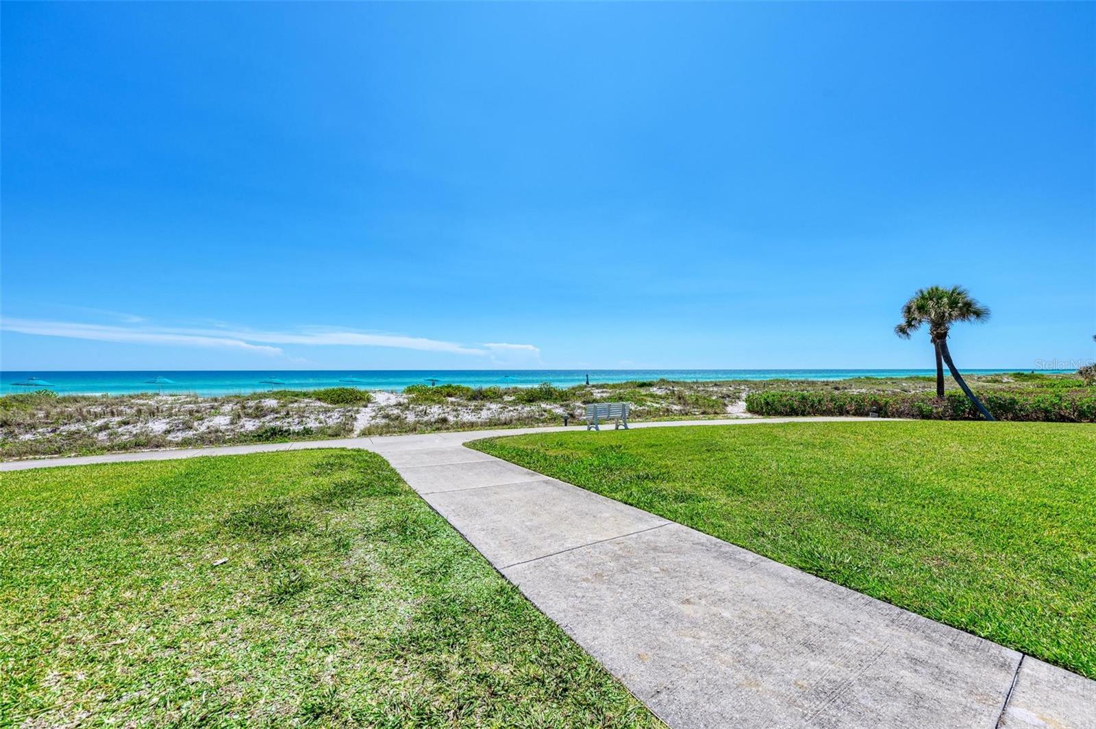 SEAPLACE IV - Residential