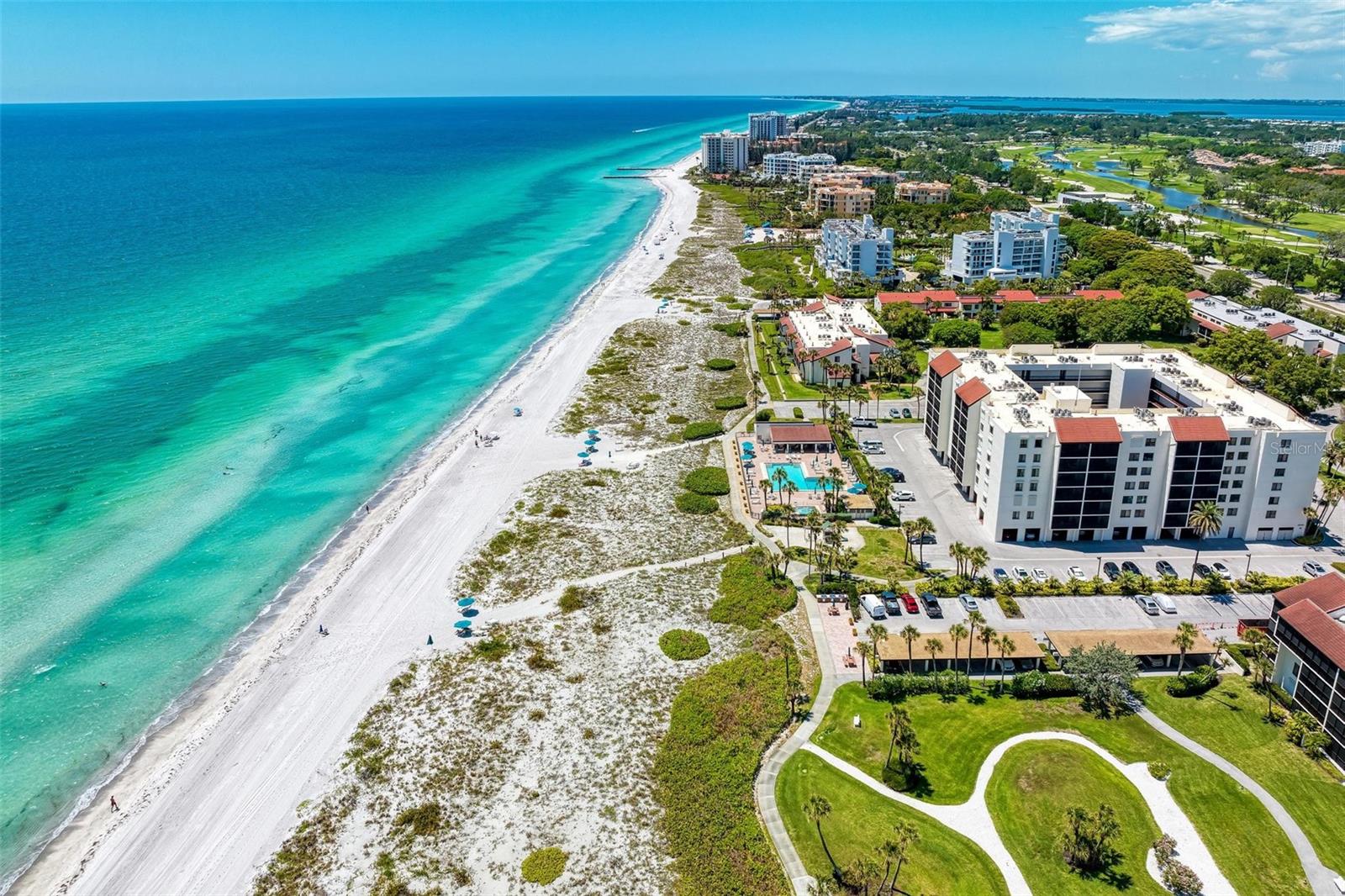 SEAPLACE IV - Residential