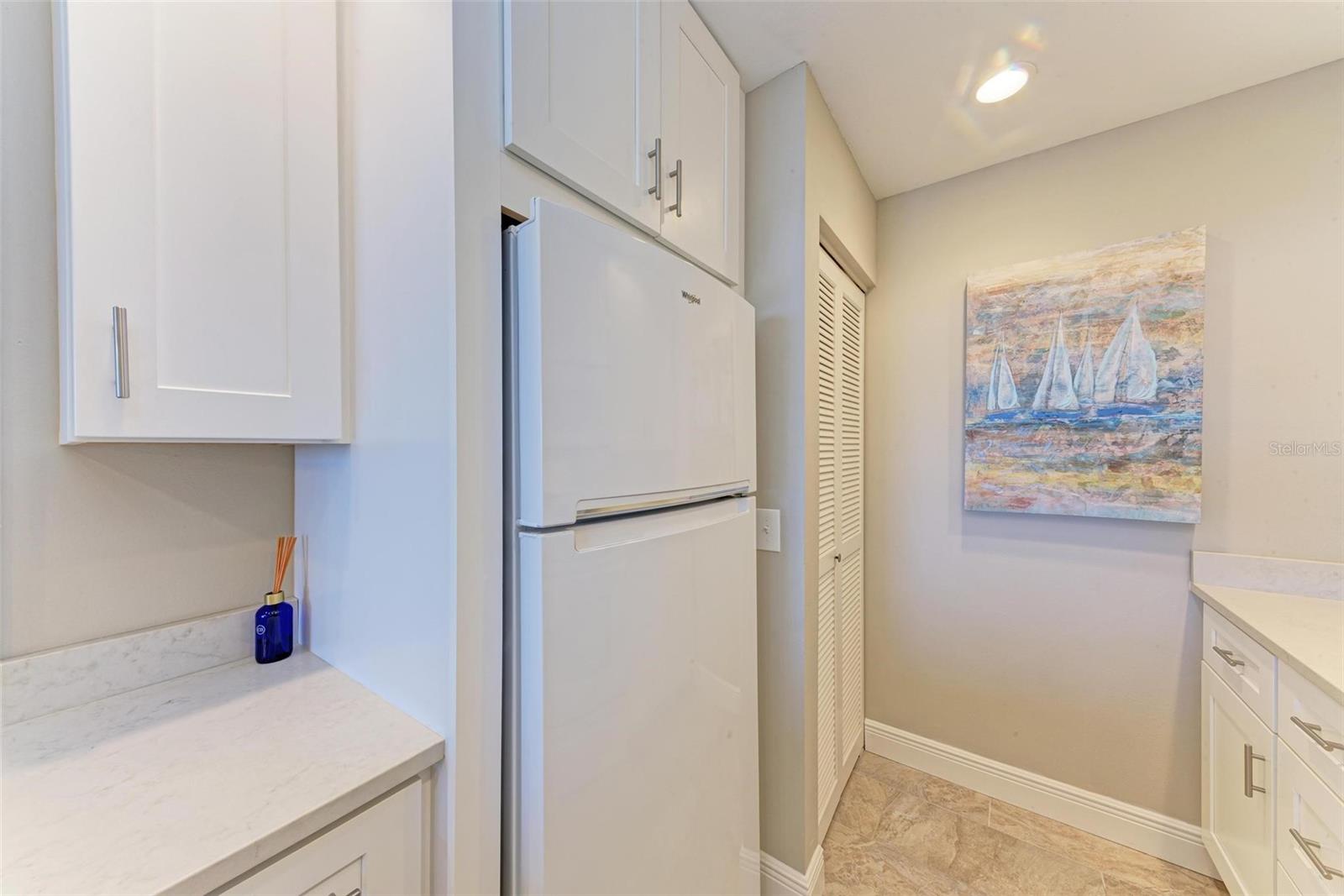 SEAPLACE IV - Residential