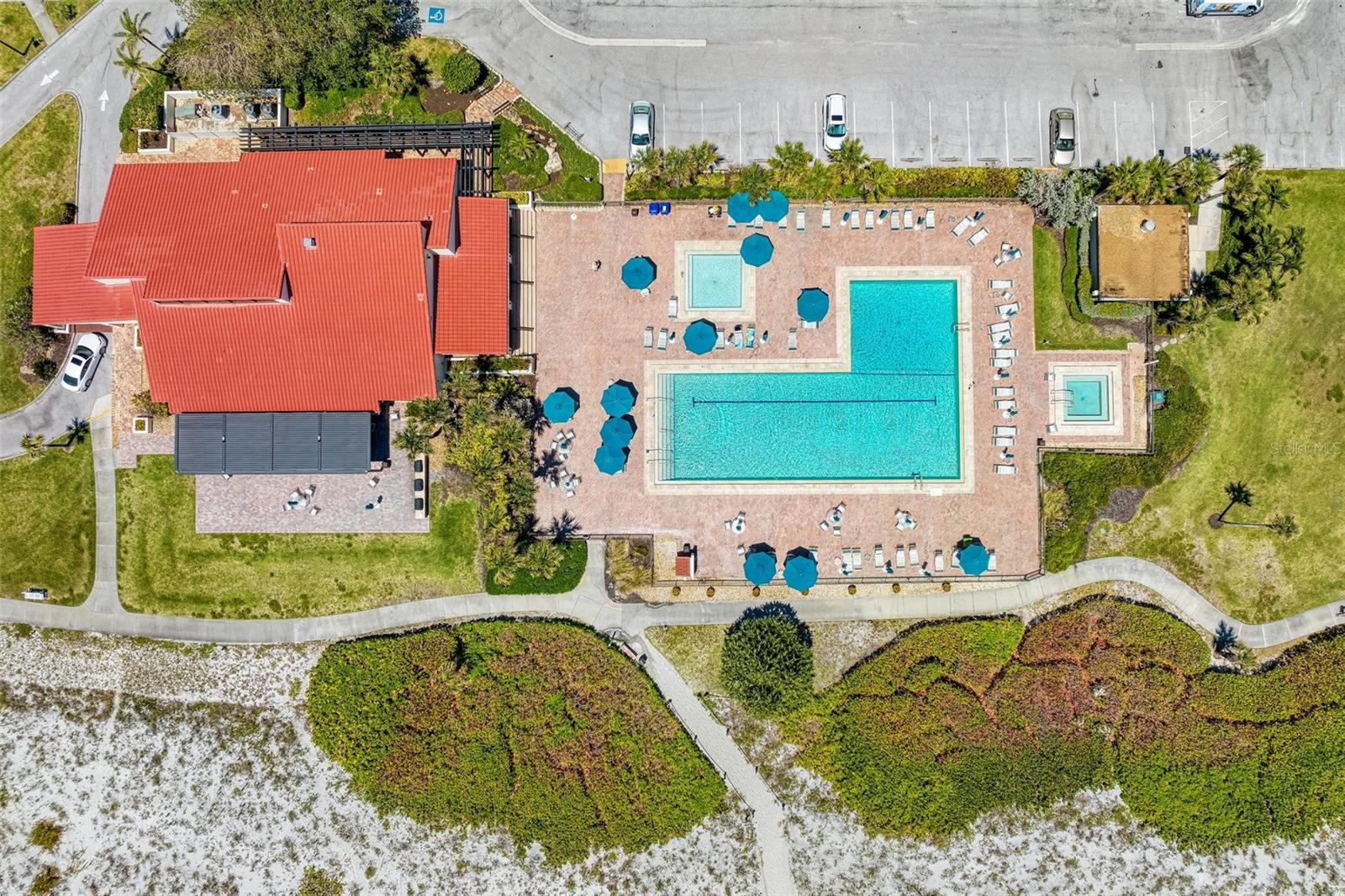 SEAPLACE IV - Residential