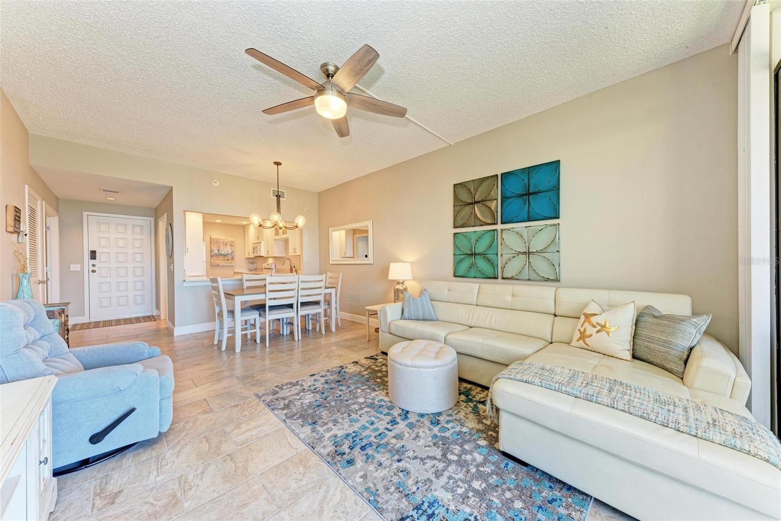 SEAPLACE IV - Residential