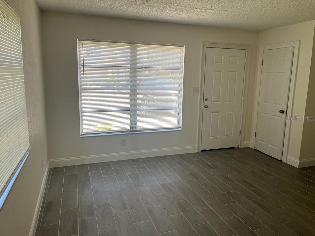 FAIRWAY OAKS - Residential